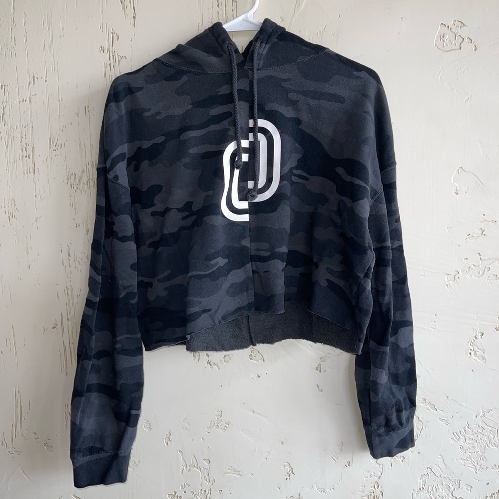 Overtime Cropped Hoodie. Size M.